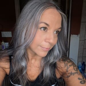 Meet your Posher, Shannon